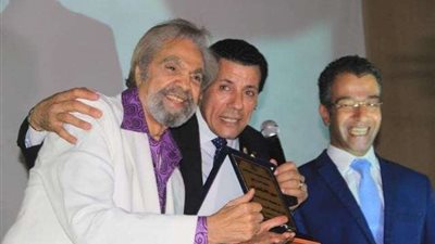 احتفالية تكريم نجوم السبعينيات وفناني الزمن الجميل.. (صور)