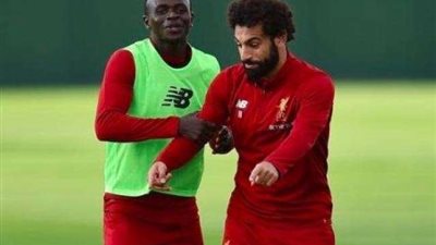 صلاح وساديو ماني يلحقان بمعسكر ليفربول استعدادًا للموسم الجديد