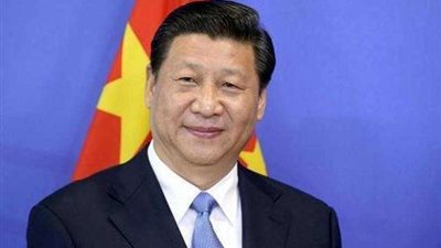 خليفة بن زايد  يُقلد الرئيس الصيني أرفع وسام في الإمارات