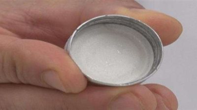 قارورة زجاجية تسبب مرض الزهايمر