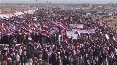 مصادر عراقية: المظاهرات تجددت مرة ثانية أمام مبنى محافظة البصرة