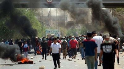 مصرع اثنين وإصابة 45 بتظاهرات الجمعة الاحتجاجية في العراق.. (صور)