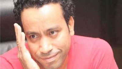 سامح حسين يشاهد ”الرجل الأخطر” وسط الجمهور.. اليوم