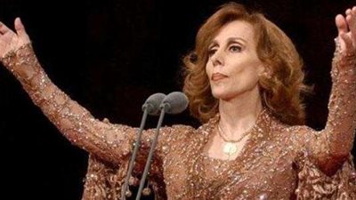 تعرف على.. حقيقة وفاة المطربة فيروز بعد عاصفة على السوشيال