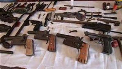 حبس حداد 4 أيام لتصنيعة أسلحة غير مرخصة والإتجار فيها