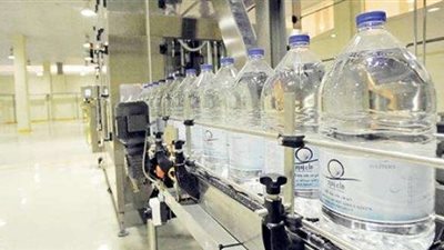 السعودية تضاعف الطاقة الإنتاجية لماء زمزم