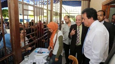 وزير التعليم العالي يتفقد سير أعمال مكتب التنسيق الرئيسي