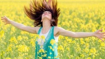 تدشين هاشتاج «السعادة أحيانًا بتكون».. ورواد: «في ساندوتش شاورما»