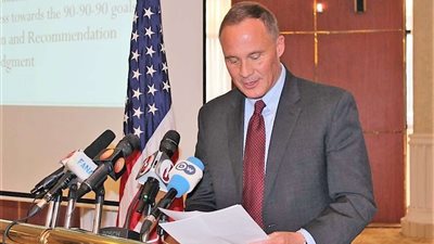 السفير الأمريكي بأثيوبيا يعلن وصول فريق خبراء من بلاده بشأن حادث الطائرة