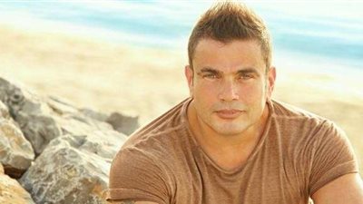 الصورة الأولى لعمرو دياب ودينا الشربيني في جزيرة ميكونوس