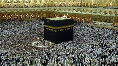 حسن سمعة والزواج برجل صالح.. 20 بشرى في رؤيا الكعبة في المنام