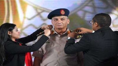 عقب ترقيته.. الفريق أول محمد زكي ”ملحمة وطنية من قلب القوات المسلحة”