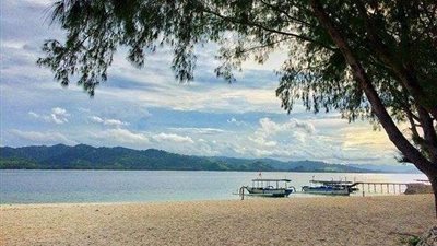 زلزال بقوة 6.4 درجات يضرب جزيرة سياحية بإندونيسيا