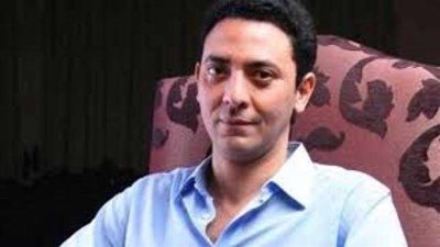 فتحي عبد الوهاب في المنطقة الصناعية من أجل ”الديزل”