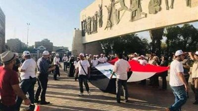 بالصور.. تجدد التظاهرات في ساحة التحرير العراقية