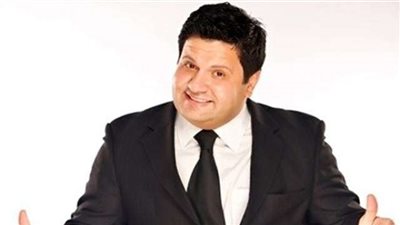 «إدوارد» يعود للساحة الغنائية من خلال «مفيش مني»