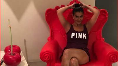 غادة عبد الرازق ترد على سما المصري باستعراض أنوثتها (صور)