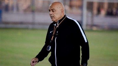 «جروس» يعقد جلسة خاصة مع «كهربا» خلال مران الزمالك