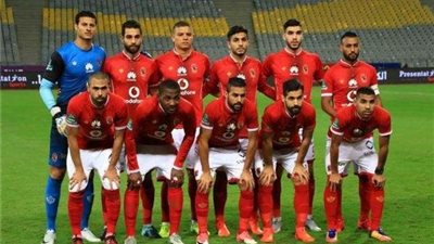 «كارتيرون» يعلن قائمة الأهلي لمواجهة الإسماعيلي