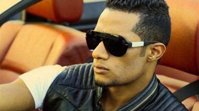 بعد نجاح «نمبر وان».. محمد رمضان يتسلح بالأسد في «أنا الملك»