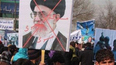 تصاعد حدة تظاهرات إيران.. والأمن يعتقل