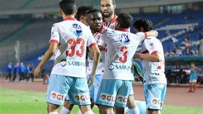 الزمالك يقرر إلغاء العقوبة علي اللاعبين