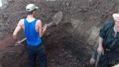 ضبط صائغ وعامل أثناء محاولاتهم للتنقيب عن الآثار