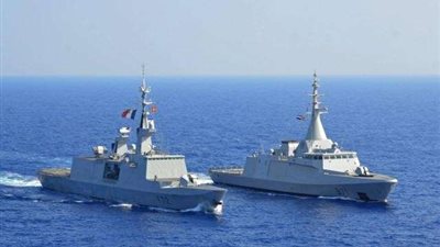 القوات البحرية المصرية تشارك في تدريبات مع نظيرتيها البريطانية والفرنسية