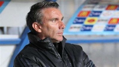 ”كارتيرون” يعلن عن قائمة الفريق بالبطولة العربية