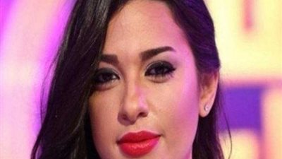 ملكة جمال مصر تشعل إنستجرام بخبر زواجها