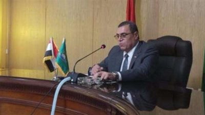 محافظ الفيوم يستعرض آليات البدء بمشروع «البتلو»