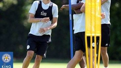 رشيد غزال يظهر فى تدريبات ليستر سيتى