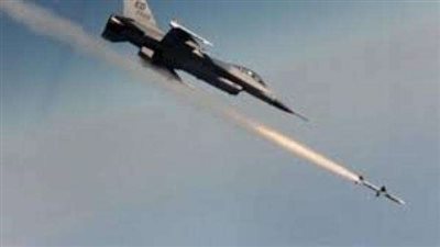 طيران الاحتلال يستهدف موقعاً شمال غرب غزة