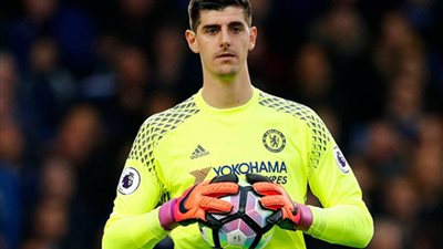 كورتوا يوجه رسالة شكر لجماهير نادي تشيلسي ثم يحذفها