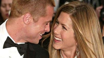 بعد فراق سنتين.. عودة الود بين برادبيت وجينفر أنستون