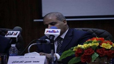 انطلاق اللقاء المفتوح بين رئيس جامعة الأزهر والطلاب بكلية التربية