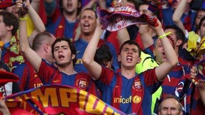 انقلاب أتوبيس مشجعي نادي برشلونة بـ”الإكوادور”