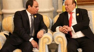 ”هادي” يشكر السيسي لاحتضان اليمنيين بمصر