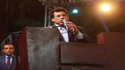 وزير الرياضة يحتفل بيوم الشباب العالمي بمركز شباب الجزيرة