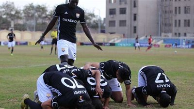 اليوم.. الاتحاد ضيفًا ثقيلًا على الجونة في الدوري الممتاز
