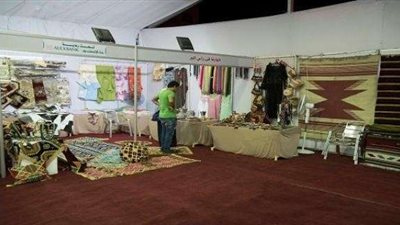 بالصور.. 138 ألف جنيه حصيلة مبيعات أول أسبوع لمعرض «ديارنا» برأس البر