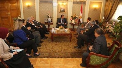 توقيع اتفاقية للتوأمة بين كليتي هندسة ”عين شمس”و ”إيست لندن” بانجلترا