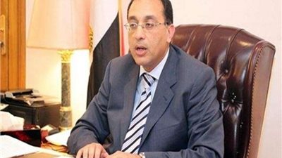 برلماني يتهم حكومة مدبولي بإهدار المال العام