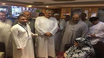بالصور.. «الشاذلى» يتفقد أحوال الحجاج المصريين بمكة
