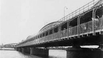 النيابة تأمر بحبس 3 عاطلين لسرقتهم حديد كوبري إمبابة 4 أيام