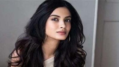 ديانا بينتي تحتفل باليوم العالمي للتصوير على طريقتها الخاصة (صور)