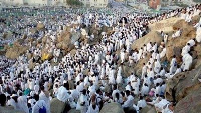 عضو اللجنة العلمية للحج يوضح الحكمة من رمي الجمرات