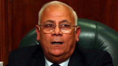 محافظ بورسعيد يزور إدارة قوات الأمن في أول أيام العيد (صور)