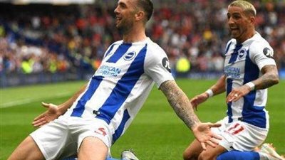 برايتون يفجر مفاجأة بالتقدم بثلاثية على مانشستر يونايتد