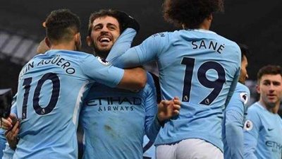 «أجويرو» يقود هجوم مانشستر سيتي أمام ولفرهامبتون